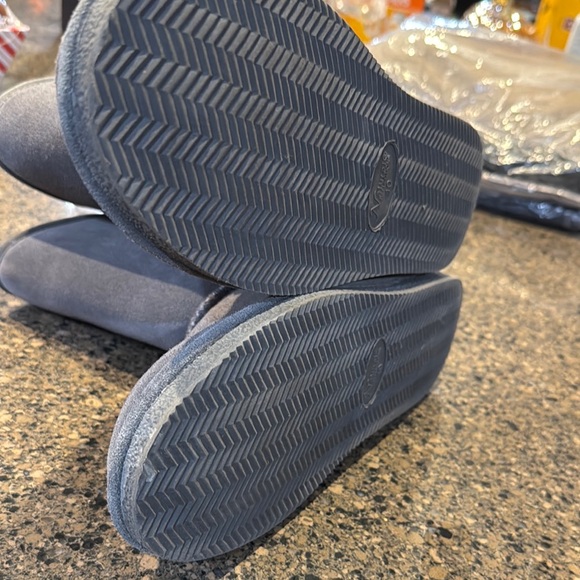 Classic Short Grey Boots - Picture 14 of 16